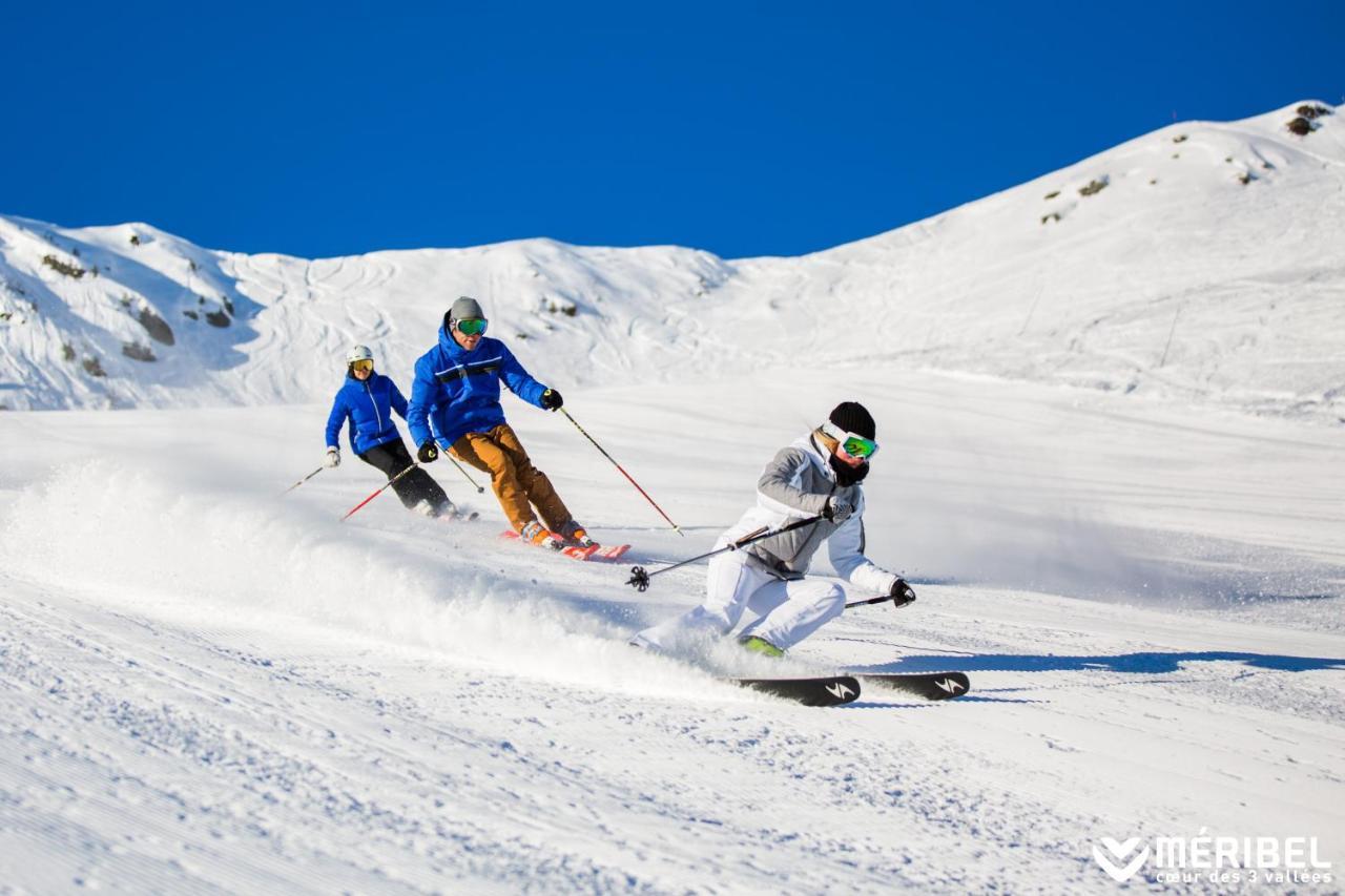 Hotel Le Chamois D'Or, Ussim Vacances Мерибел Екстериор снимка
