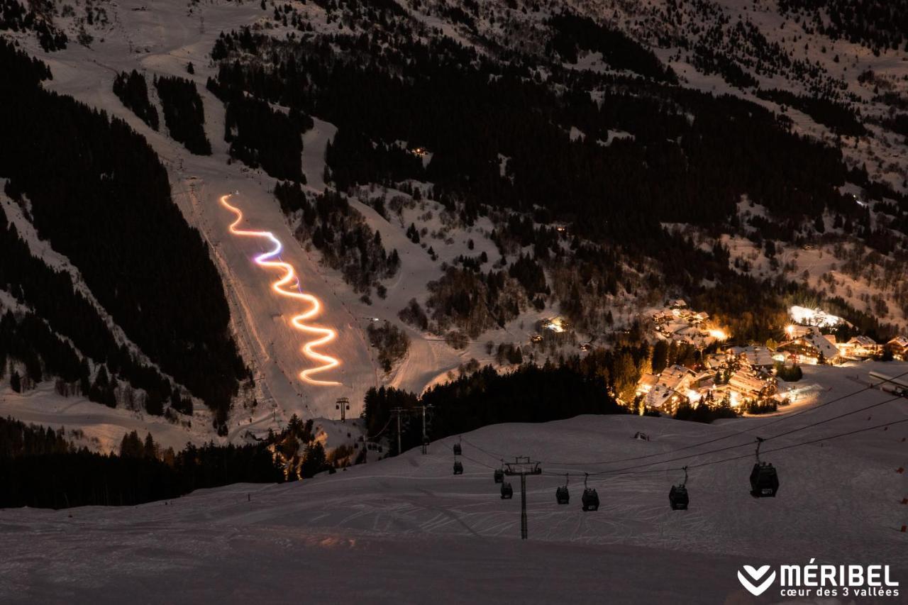 Hotel Le Chamois D'Or, Ussim Vacances Мерибел Екстериор снимка