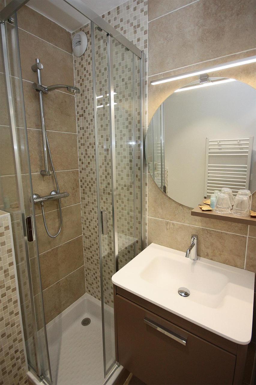 Hotel Le Chamois D'Or, Ussim Vacances Мерибел Екстериор снимка