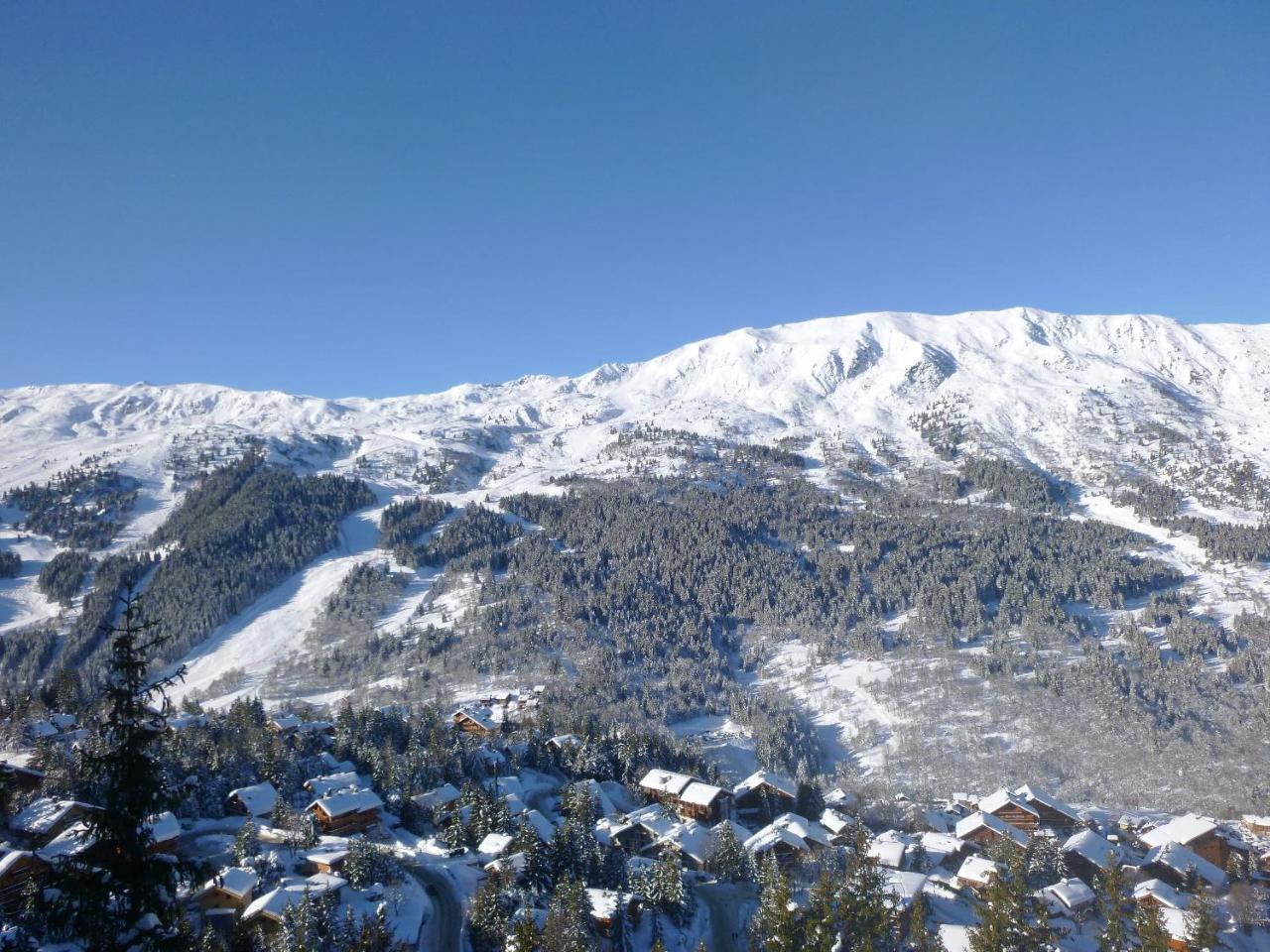 Hotel Le Chamois D'Or, Ussim Vacances Мерибел Екстериор снимка