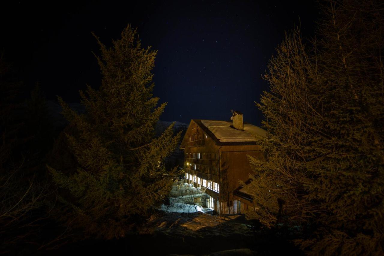 Hotel Le Chamois D'Or, Ussim Vacances Мерибел Екстериор снимка